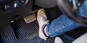 Γκάζι αυτοκίνητο