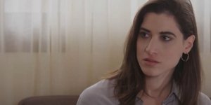 Η «Γη της Ελιάς» επιστρέφει απόψε στους τηλεοπτικούς μας δέκτες με ένα νέο επεισόδιο