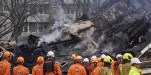 Ολλανδία: Τουλάχιστον πέντε οι νεκροί από την κατάρρευση τμήματος πολυκατοικίας στη Χάγη	