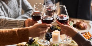 Το ιδανικό κρασί για το τραπέζι των Χριστουγέννων