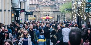 Ανοιχτά σήμερα τα μαγαζιά