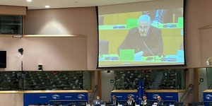 Ο Γιάννης Μανιάτης κατά την παρέμβασή του στο ευρωκοινοβούλιο