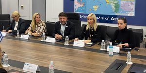 Συνάντηση Χαρδαλιά στην Περιφέρεια Αττικής