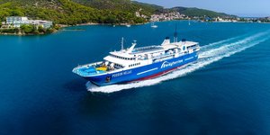 Μηχανική βλάβη στο «Ποσειδών Ελλάς»