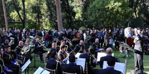 Χριστουγεννιάτικες Μελωδίες στον κήπο του Προεδρικού Μεγάρου