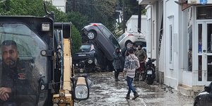 Μετρά τις πληγές της η Ρόδος μετά την κακοκαιρία Bora που έπληξε το νησί