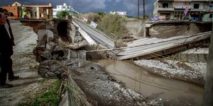 δρόμος στη Ρόδο