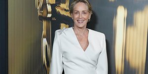 Η Σάρον Στόουν στα Governors Awards