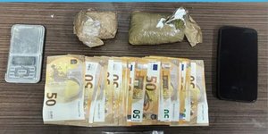 Κατασχεθέντα μετά από σύλληψη 41χρονου