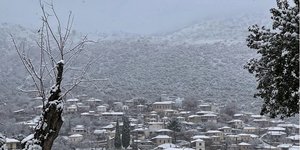 Χιονισμένο χωριό της Ελλάδας