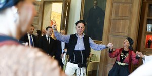 Καλαντα στον Χάρη Δούκα 