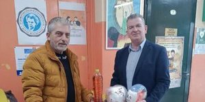 Ανακύκλωση τηγανέλαιων από ιερέα με περιβαλλοντική συνείδηση