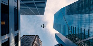 αεροπλανο κτιρια 