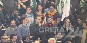 O Nίκος Ανδρουλάκης σε ομιλία του Σημίτη