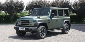 Το Land Rover Defender των Κινέζων