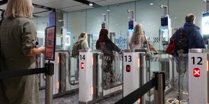 ταξιδιωτες τζαμι 