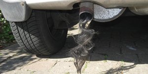 Εξάτμιση αυτοκινήτου 