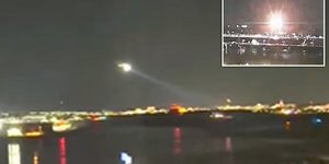 Βίντεο σοκ από τη σύγκρουση στον αέρα αεροπλάνου με ελικόπτερο