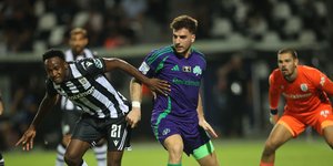 Ο Ιωαννίδης σε μονομαχία με παίκτη του ΠΑΟΚ