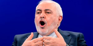 Ο αντιπρόεδρος του Ιράν Javad Zaria στο Νταβός