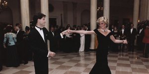 H πριγκίπισσα Νταϊάνα σε χορό με τον Τζον Τραβόλτα
