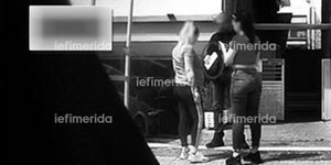 Εικόνες-ντοκουμέντα από το κύκλωμα προστασίας: Οι συναντήσεις της αστυνομικού με τον αρχηγό και οι φάκελοι με τα χρήματα