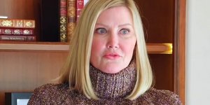 Η Kimberly Moffat Jones, η πρώην σύζυγος του μεγιστάνα της αυτοκινητοβιομηχανίας Fletcher Jones 