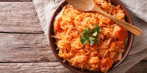 Συνταγή για λαχανόρυζο -Το τέλειο πιάτο για τις ημέρες που δεν ξέρετε τι να μαγειρέψετε, έτοιμο σε 15 λεπτά