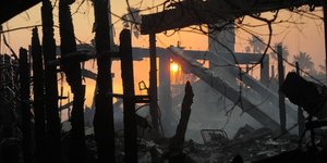 Αδιανόητη καταστροφή στο Λος Άντζελες: Τουλάχιστον 10 νεκροί και 10.000 καμένα κτίρια -Στα 150 δισ. οι ζημιές
