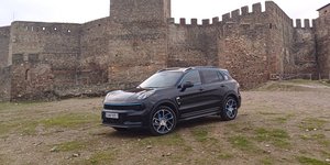 Lynk&Co 01