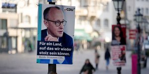 Προεκλογική αφίσα του Φρίντριχ Μερτς