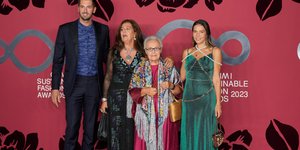 «Η μάχη των σουτιέν»: Πώς η Ροζίτα Μισόνι άλλαξε για πάντα τους κανόνες της μόδας