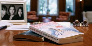 Η διαφορετική ανάρτηση Μητσοτάκη για το βιβλίο του Διονύση Σαββόπουλου