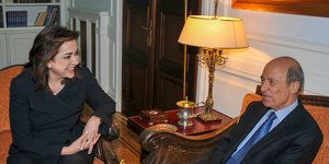 Ντόρα Μπακογιάννη, Κώστας Σημίτης