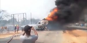 Το βυτιοφόρο που πήρε φωτιά στη Νιγηρία