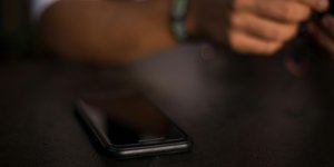 Το ακριβό smartphone σας μπορεί να χτυπηθεί από πολλές απειλές ασφαλείας / PEXELS