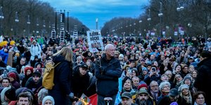 Διαδηλώσεις στη Γερμανία κατά του AfD