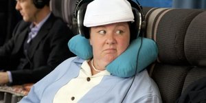 Τα υπερατλαντικά ταξίδια μπορεί να είναι μεγάλη ταλαιπωρία αν δεν είστε κατάλληλα προετοιμασμένοι... / IMDB