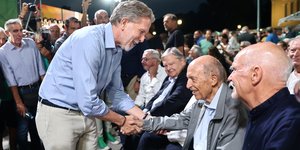 Παύλος Γερουλάνος και Κώστας Σημίτης στο Ζάππειο για τα 50 χρόνια από την ίδρυση του ΠΑΣΟΚ