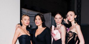 Η Celia Kritharioti με τα top models που περπάτησαν στο fashion show