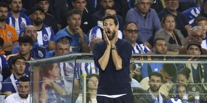 Ο Βίτορ Μπρούνο στον πάγκο της Πόρτο