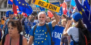 Βρετανοί διαμαρτύρονται για το Brexit