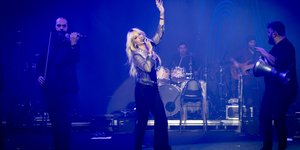 Η Άννα Βίσση επί σκηνής