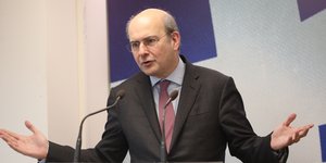 Ο Υπουργός Εθνικής Οικονομίας και Οικονομικών, Κωστής Χατζηδάκης