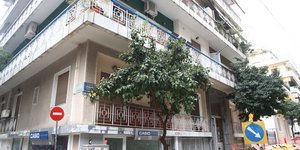Η πολυκατοικία όπου βρέθηκε νεκρή η 84χρονη στο Παγκράτι