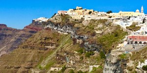 Η LAMDA Development στηρίζει τους μαθητές των νησιών που πλήττονται από τις σεισμικές δονήσεις στις Κυκλάδες