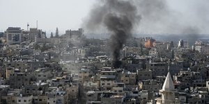 Καπνοί στη Δυτική Οχθη