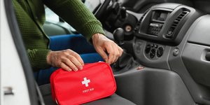 Φαρμακείο αυτοκινήτου 