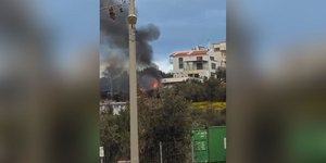 Φωτιά σε σπίτι στην Παιανία -Μεγάλη κινητοποίηση της Πυροσβεστικης