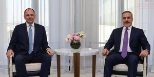 Συνάντηση Γεραπετρίτη - Φιντάν στην Ντόχα του Κατάρ